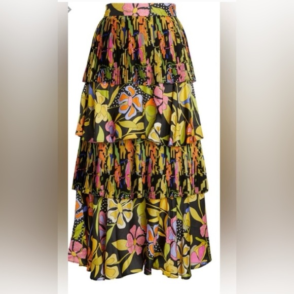 CeliaB Dresses & Skirts - Celia B Pasiflora skirt in size large